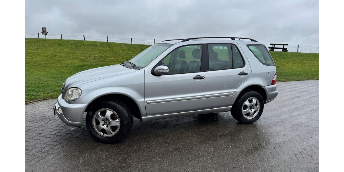 Mercedes-Benz ML 270 284.000 km 4.950 &euro; Kranenburg 47559