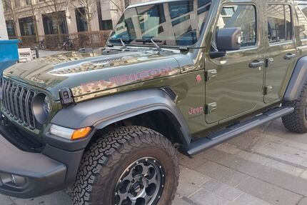 Jeep Wrangler 15.000 km 54.800 &euro; München 80802