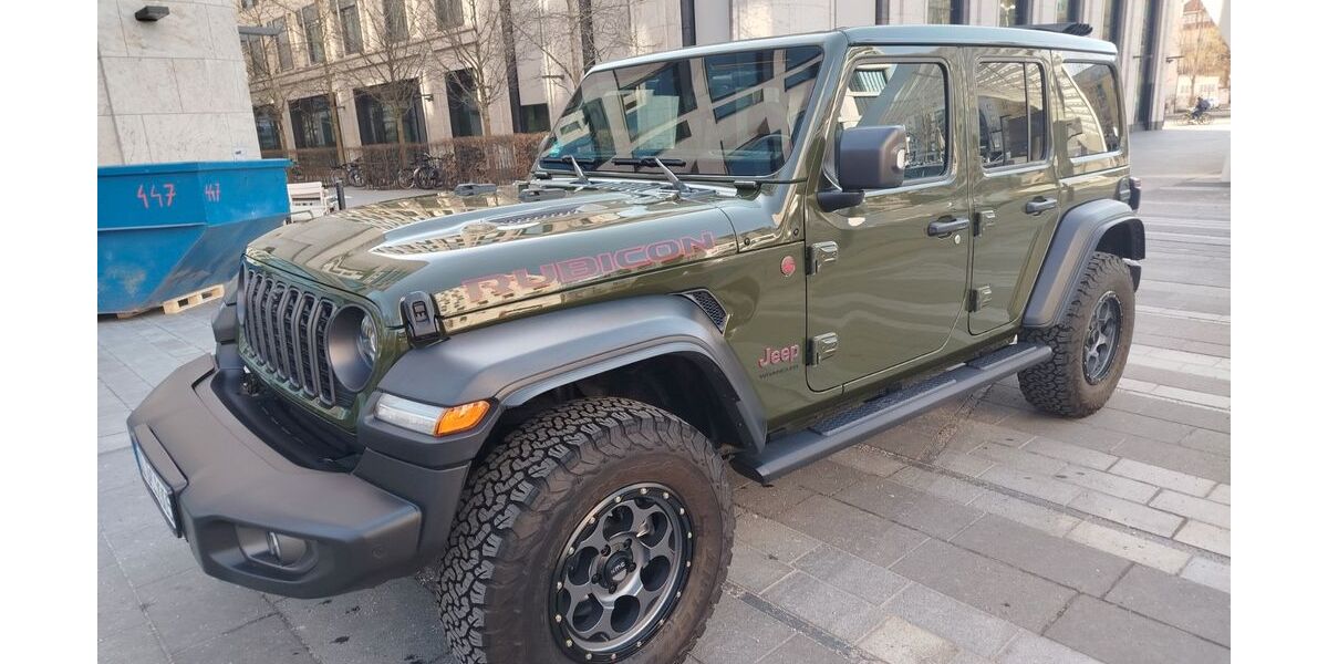 Jeep Wrangler 15.000 km 54.800 &euro; München 80802