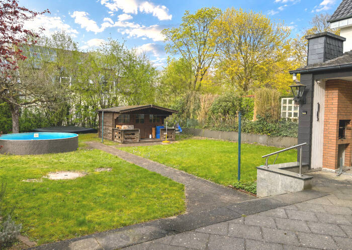 Mehrfamilienhaus, Wohnhaus Gütersloh Innenstadt - 7 Zimmer, 198 m&sup2;, 479.000&euro; | Angebot:26807345