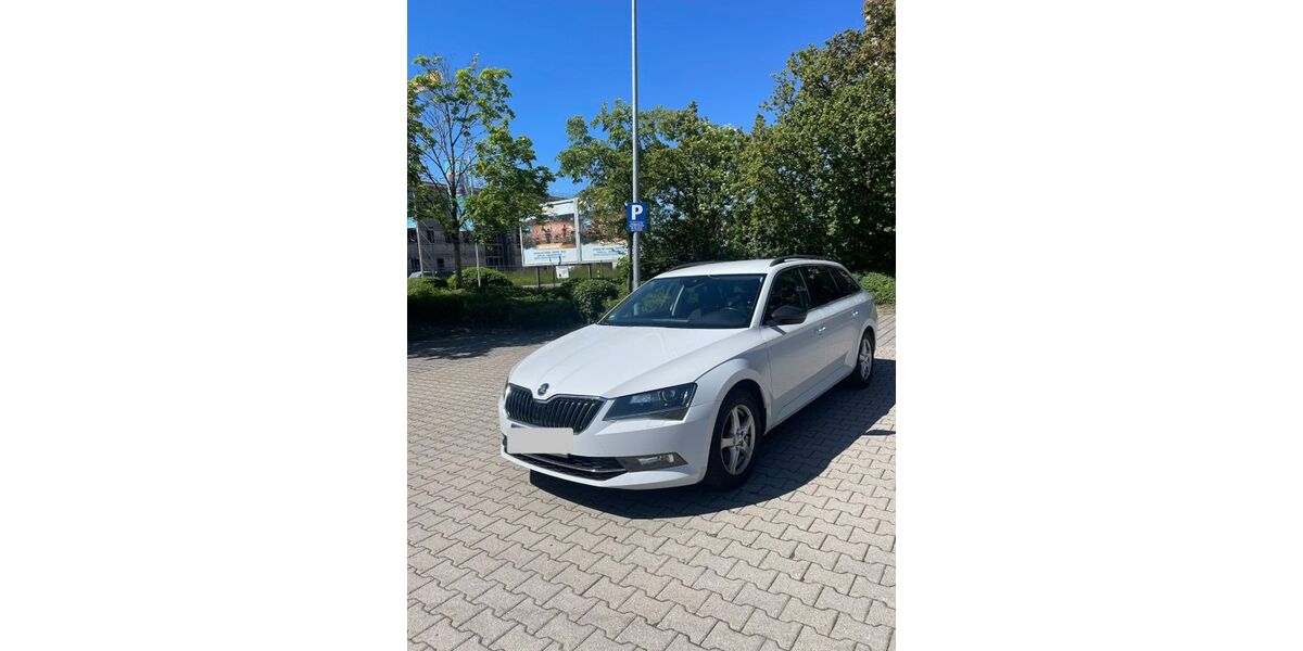Skoda Superb 228.600 km 9.900 &euro; Alling 82239