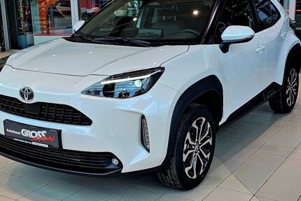 Toyota Yaris Cross 3.500 km 27.495 &euro; Amberg 92224