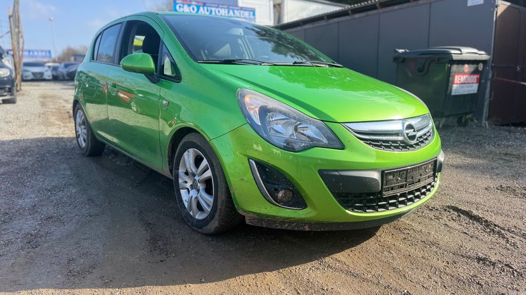 Opel Corsa 142.000 km 4.399 &euro; Kiel 24146