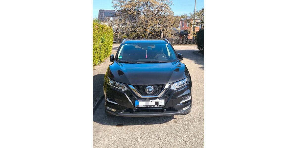 Nissan Qashqai 50.000 km 15.750 &euro; Ihrlerstein 93346