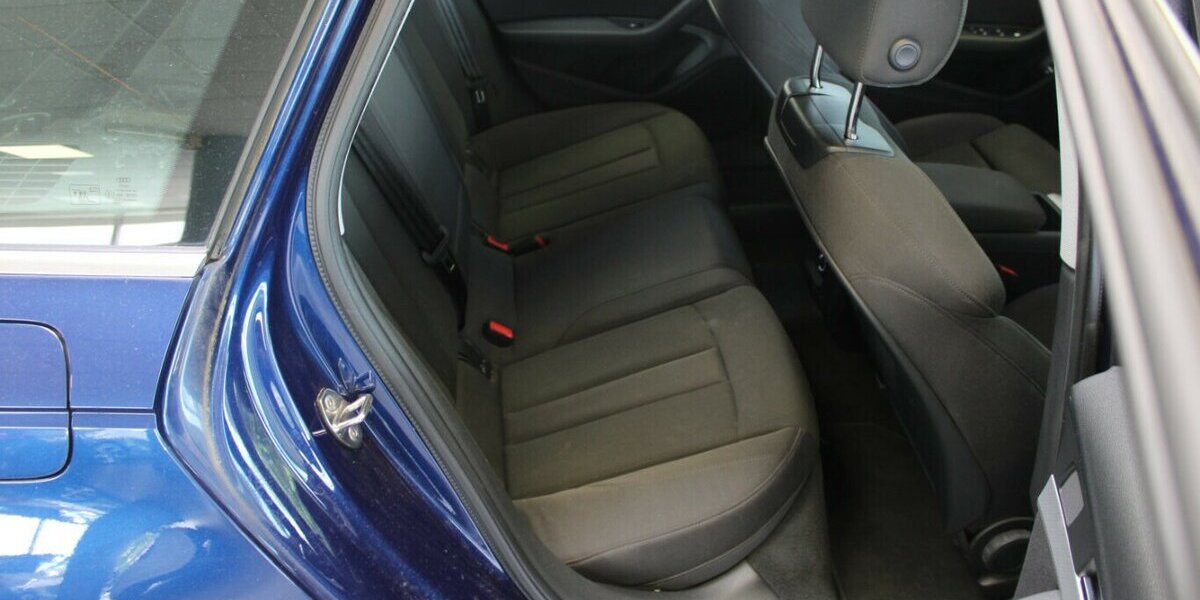 Audi A4 Avant 2.0 TFSI S tronic Sport 99.412 km 20.980 &euro; Euskirchen 53881