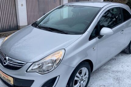 Opel Corsa 100.771 km 3.999 &euro; München 81739