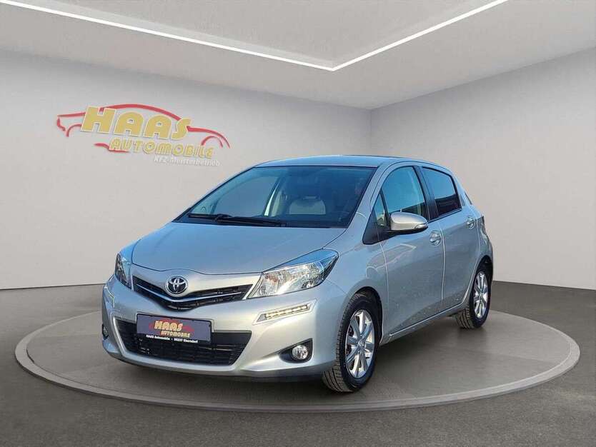 Toyota Yaris 56.136 km 9.990 € Ebersdorf bei Coburg 96237