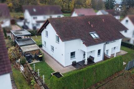 Haus Holzminden - 5 Zimmer, 157 m&sup2;, 319.000&euro; | Angebot:25686324