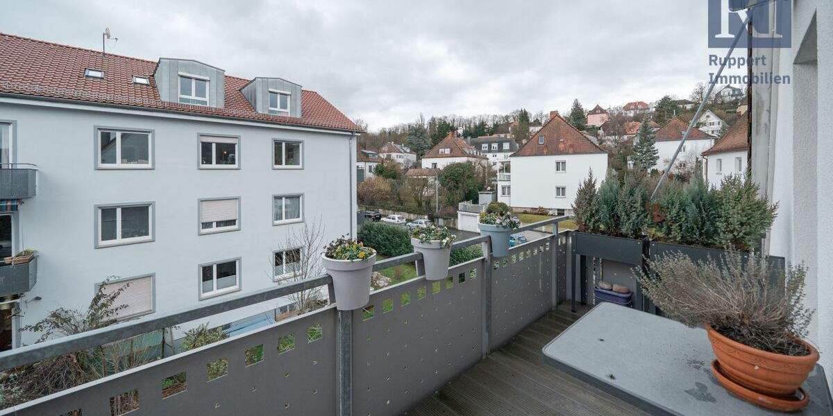 Etagenwohnung Würzburg / Zellerau Zellerau - 3 Zimmer, 68 m&sup2;, 249.000&euro; | Angebot:25387154