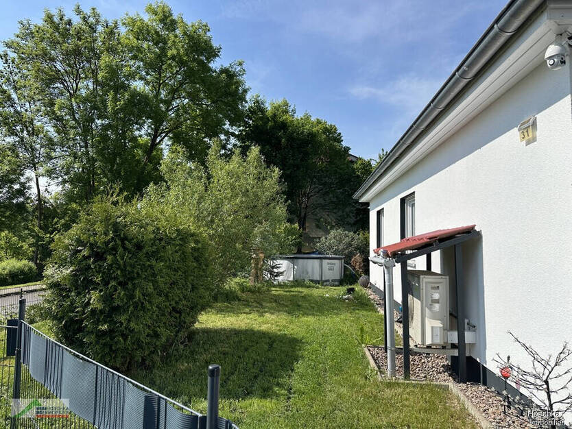 Befristete Vermietung bis 31.03.2028! Neu renovierter 3 Zimmer Bungalow mit Garage und gr. Garten