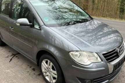 VW Touran 296.000 km 3.499 &euro; Wittlich 54516