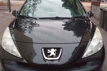 Peugeot 207 155.000 km 1.950 &euro; Neumünster 24537