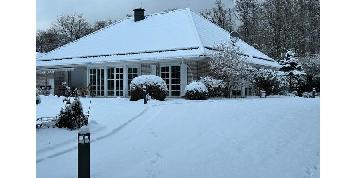 Villa mit weitläufigem Grundstück 6 zimmer