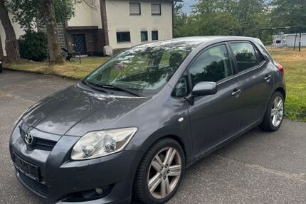 Toyota Auris 278.000 km 1.250 &euro; Niederwambach 57614
