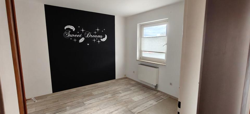 Etagenwohnung Braunschweig Timmerlah-Geitelde-Stiddien - 4 Zimmer, 105 m&sup2;, 180.000&euro; | Angebot:26987198