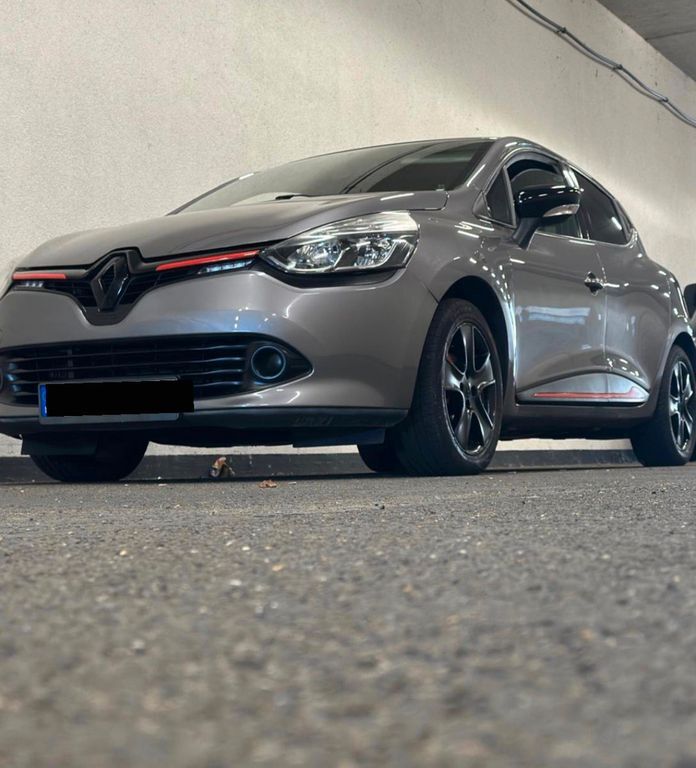 Renault Clio 84.100 km 9.250 € Norderstedt 22848