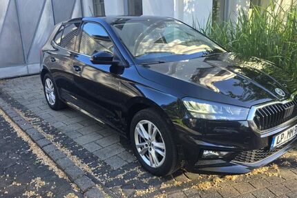 Skoda Fabia 10.400 km 22.100 &euro; Lippstadt 59555