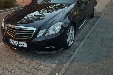 Mercedes-Benz E 250 242.866 km 8.850 &euro; Solingen 42697
