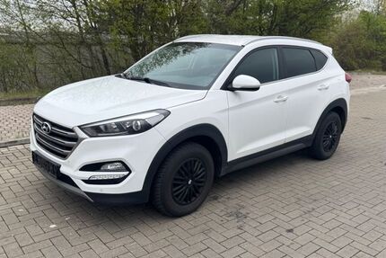 Hyundai TUCSON 133.978 km 13.500 &euro; Burgdorf 38272