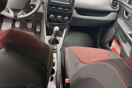 Renault Clio 168.000 km 5.100 &euro; Schierensee 24241