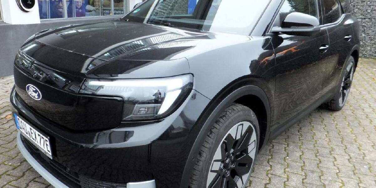 Ford Explorer 9.000 km 45.690 &euro; Daun 54550