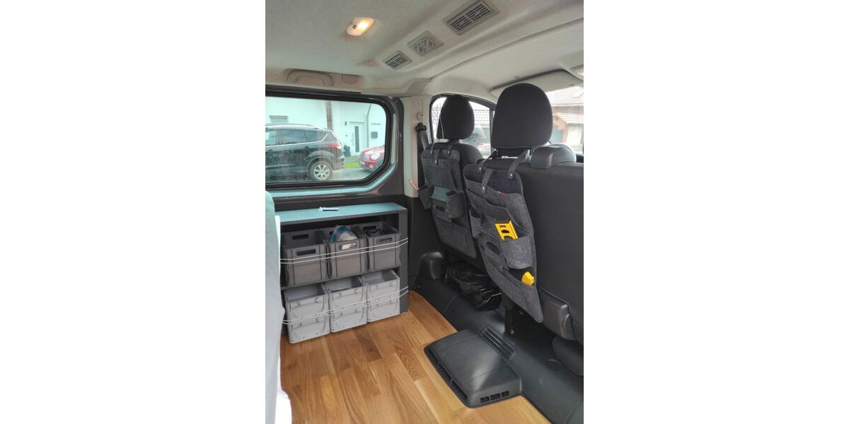 Opel Vivaro 136.000 km 18.500 &euro; Hamburg 22175