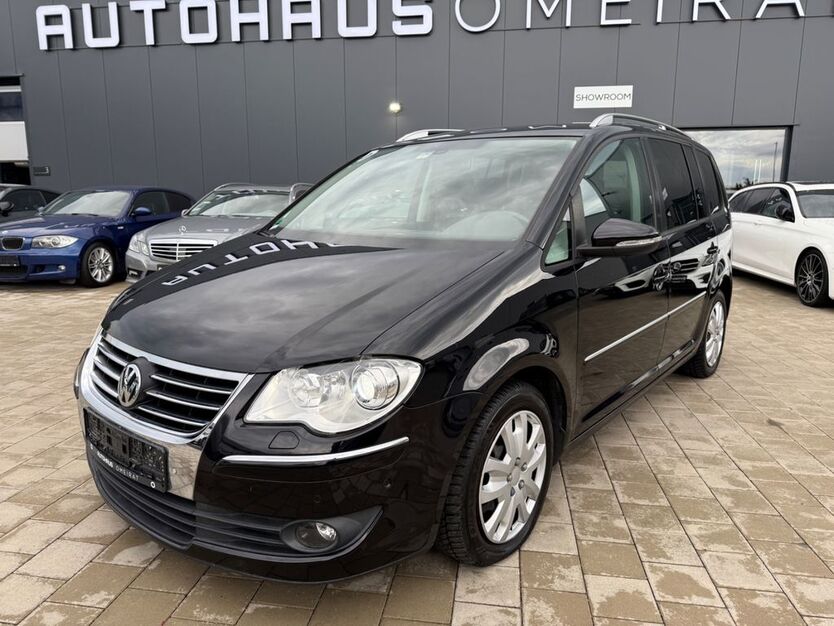 VW Touran 243.000 km 3.900 € Aalen-Essingen 73457