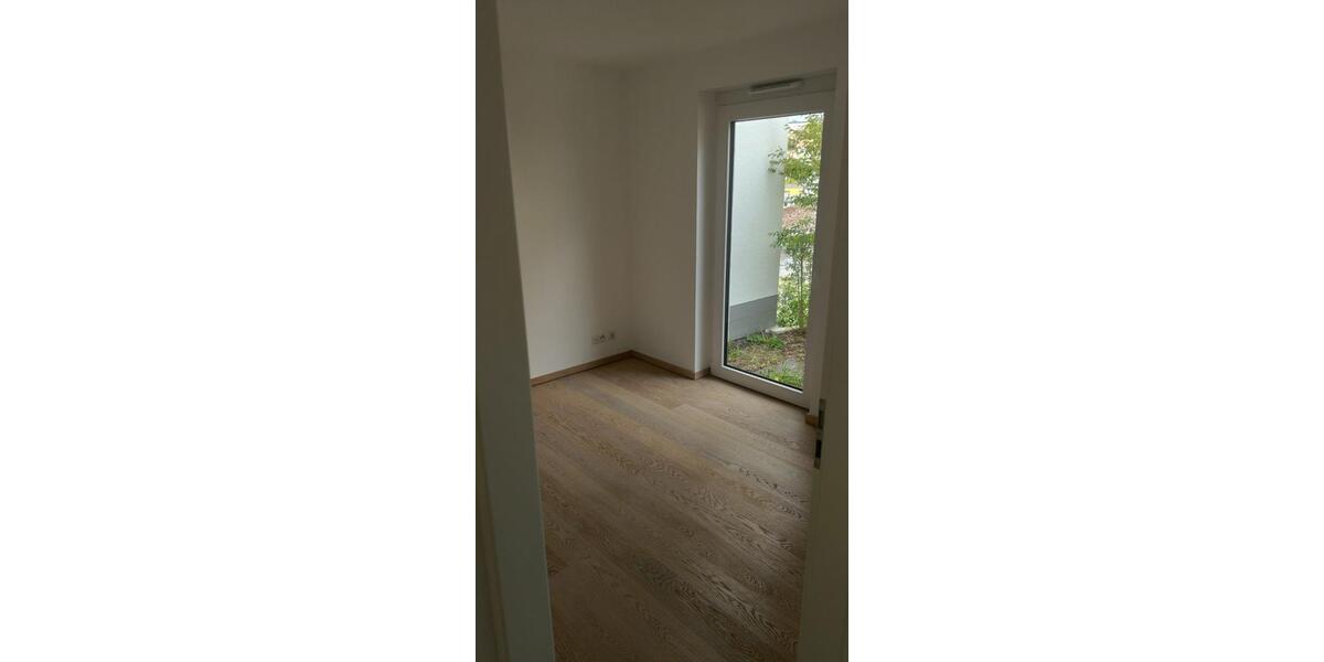 Reihenhaus Bad Schwalbach - 5 Zimmer, 130 m&sup2;, 1.430&euro; | Angebot:25393593
