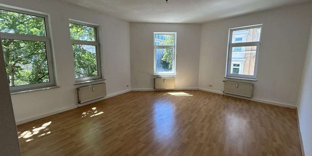 Etagenwohnung Halle Südliche Innenstadt - 1 Zimmer, 40 m&sup2;, 340&euro; | Angebot:26856467