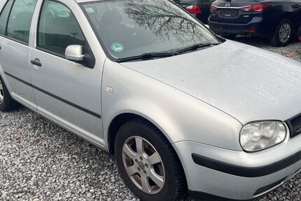 VW Golf 213.000 km 690 € Worms 67547