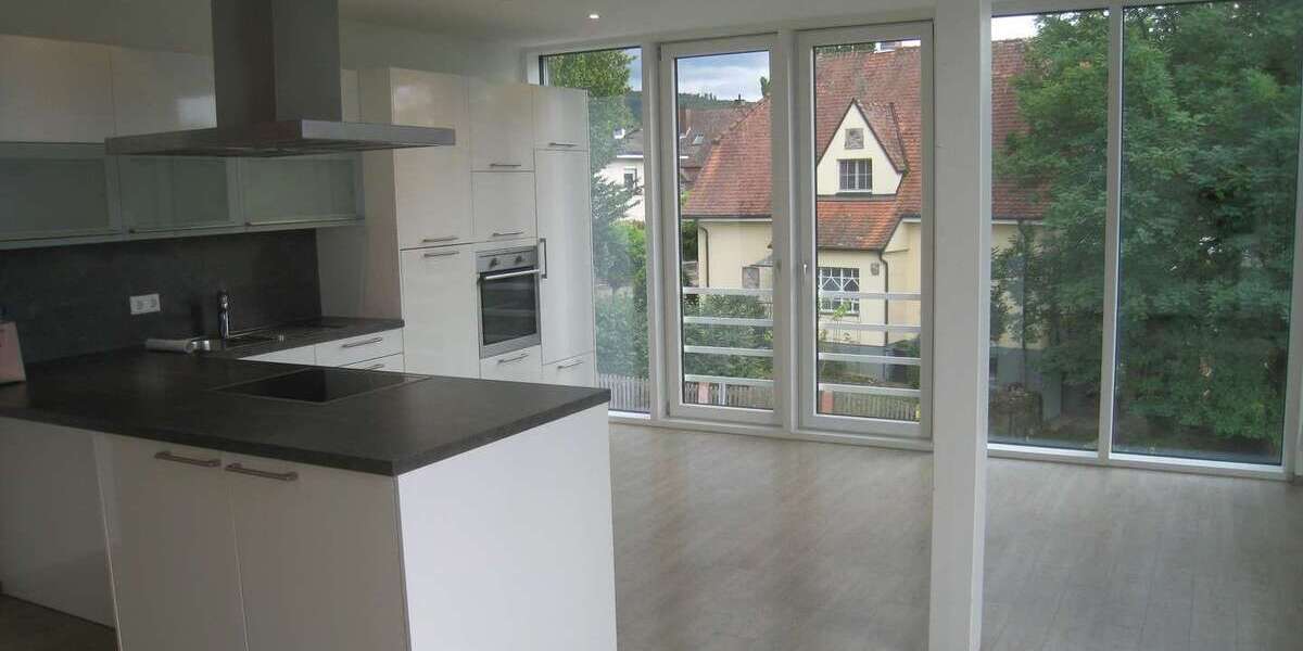 Etagenwohnung Lahr - 3 Zimmer, 110 m&sup2;, 1.160&euro; | Angebot:26422946