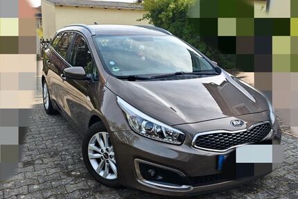 Kia ceed Sportswagon 109.000 km 11.000 € Wörth an der Donau 93086