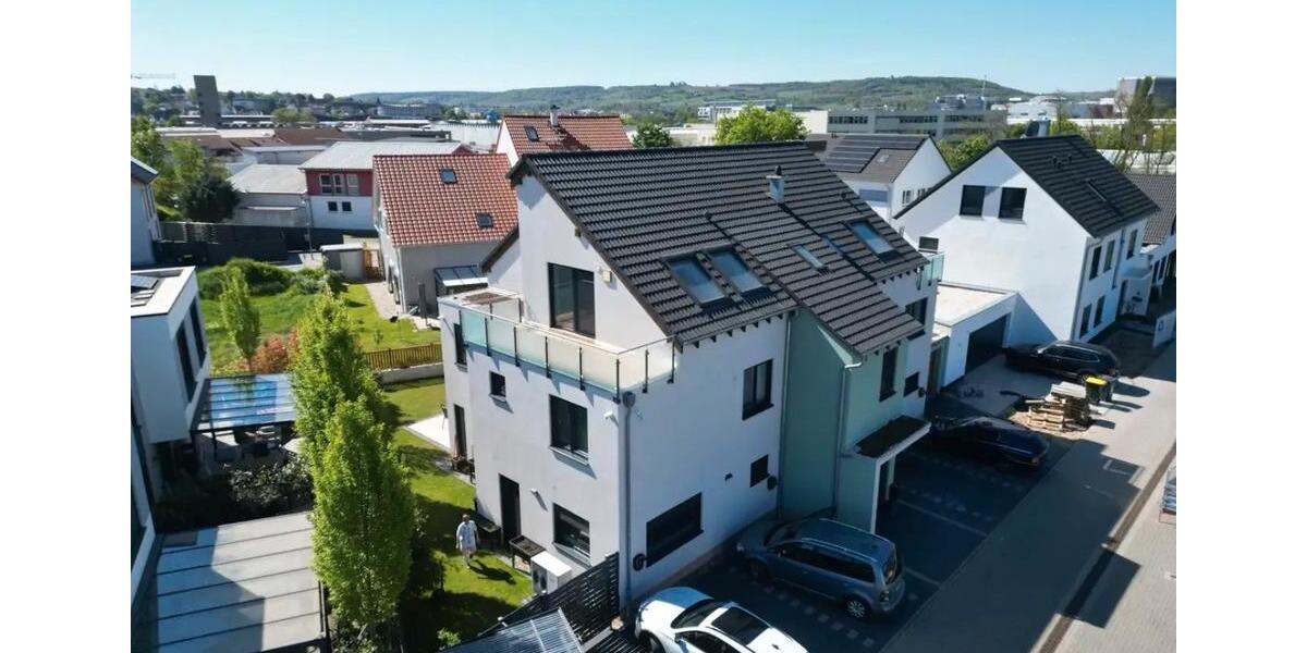 Dachgeschoßwohnung Ingelheim am Rhein - 3 Zimmer, 100 m&sup2;, 690.000&euro; | Angebot:26846206