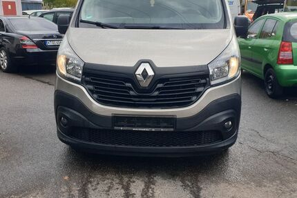 Renault Trafic 133.322 km 10.799 &euro; köln 50999