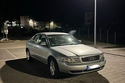 Audi A4 250.000 km 1.500 &euro; Lemgo 32657