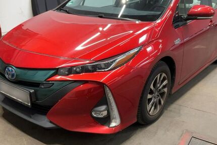 Toyota Prius 100.000 km 16.990 &euro; Oberwinter 53424