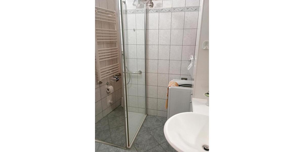 Erdgeschoßwohnung Schleusingen - 2 Zimmer, 70 m&sup2;, 520&euro; | Angebot:24562689