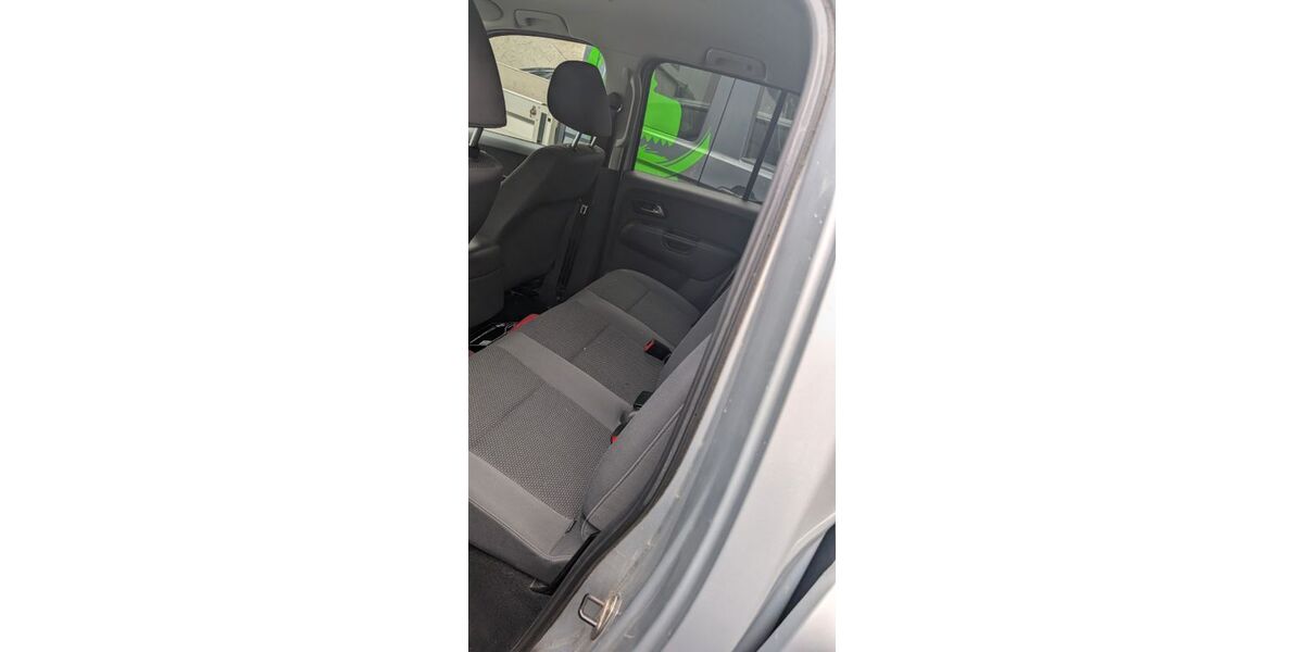 VW Amarok 177.000 km 14.100 &euro; Mietingen 88487