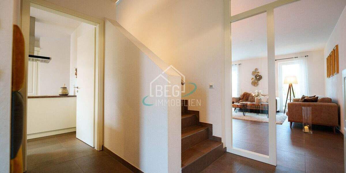 Reihenmittelhaus Mering - 5 Zimmer, 136 m&sup2;, 798.000&euro; | Angebot:24543304