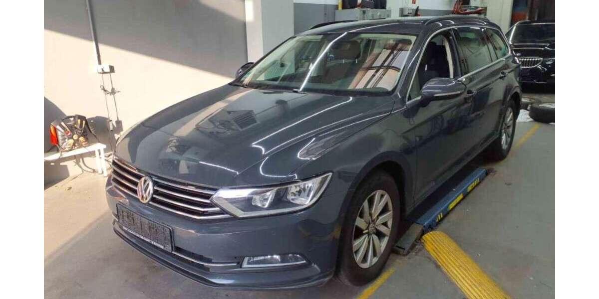 VW Passat 167.270 km 13.900 &euro; Königswinter 53639