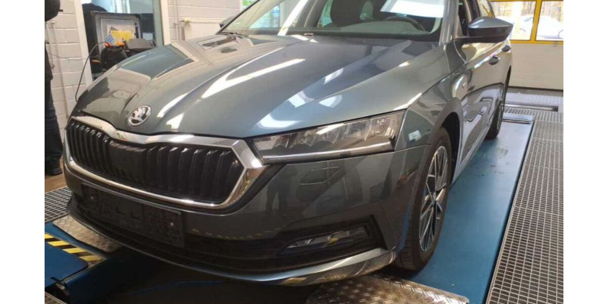 Skoda Octavia 44.841 km 23.900 € Berlin 12359