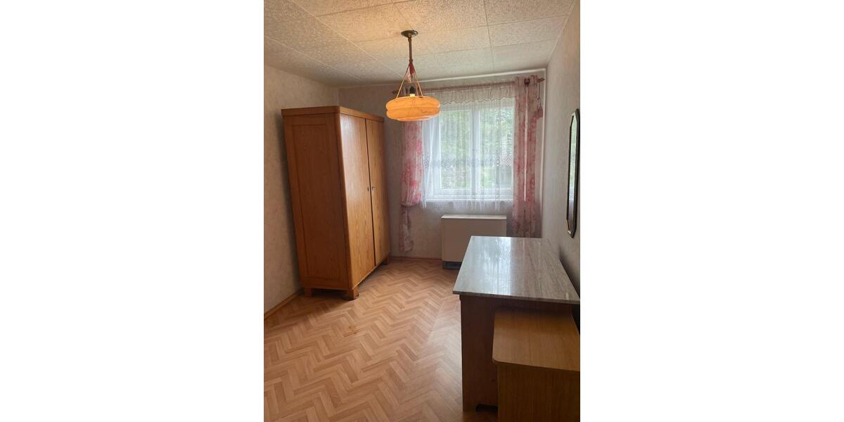 Einfamilienhaus Bernstadt auf dem Eigen - 4 Zimmer, 100 m&sup2;, 80.000&euro; | Angebot:26918953