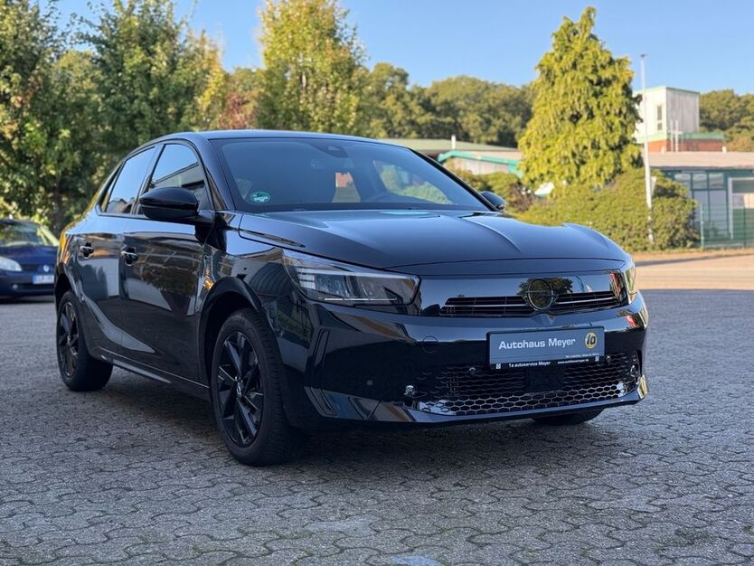 Opel Corsa 13.700 km 17.700 € Harkebrügge 26676