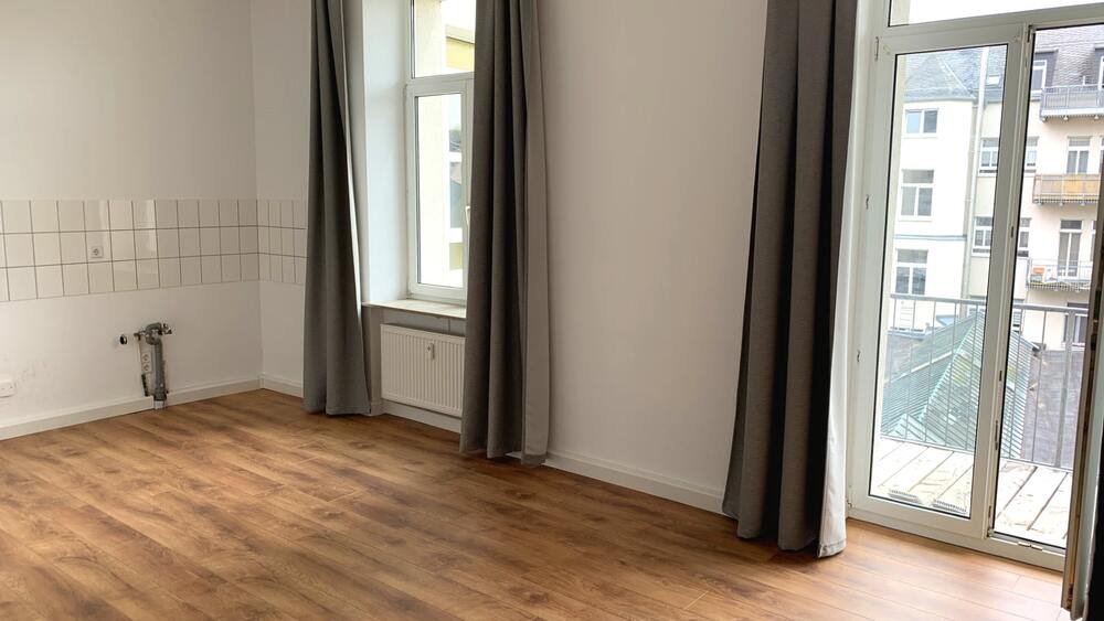 Moderne 2-Zimmer Wohnung im 2.OG mit EBK & Balkon - Etagenwohnung Mittweida | Angebot:27329901