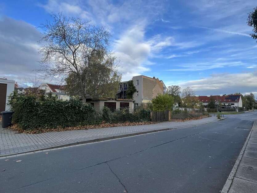 Mölkau: Baugrundstück für Wohn-und Geschäftshaus mit Planung, ca. 1.300 m² BGF zimmer