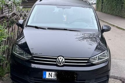 VW Touran 210.000 km 12.600 &euro; Schwarzenbruck 90592
