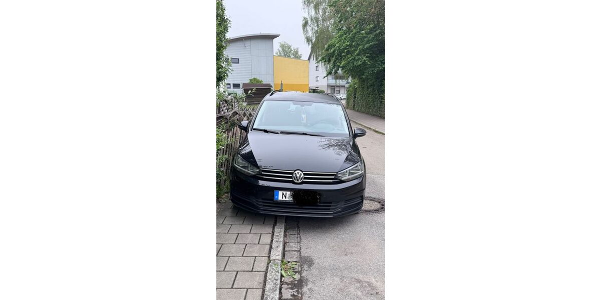 VW Touran 210.000 km 12.600 &euro; Schwarzenbruck 90592