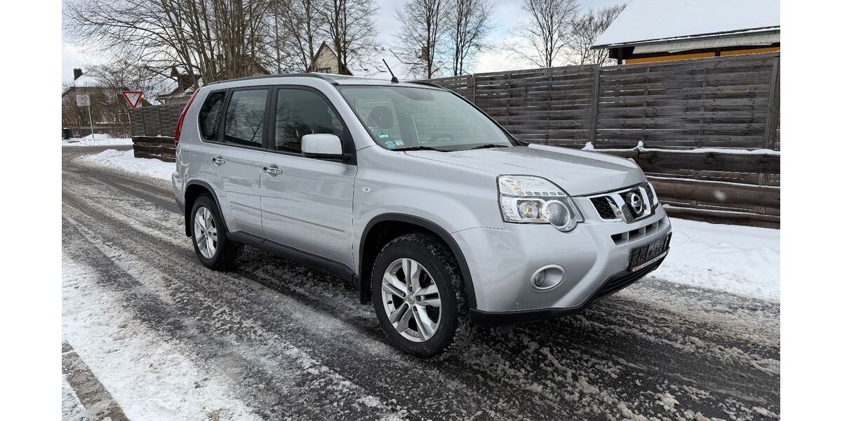 Nissan X-Trail 185.000 km 9.750 &euro; wiesau 95676
