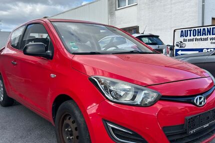 Hyundai i20 90.000 km 1.299 &euro; Soest 59494