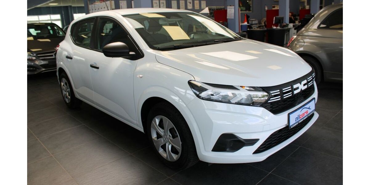 Dacia Sandero 18.622 km 13.480 &euro; Euskirchen 53881